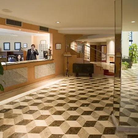 Bluecity Golf Hotell 4*