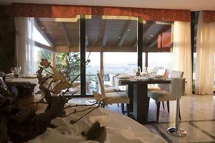 Bluecity Golf Hotell 4*