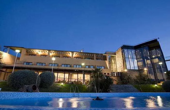 Hotell Bluecity Golf Caces